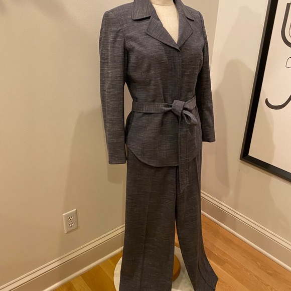 Ellen Tracy Womens 2 Pc Blue Wool Pant Suit w Tie Belt /  Size 2 - Picture 2 of 10